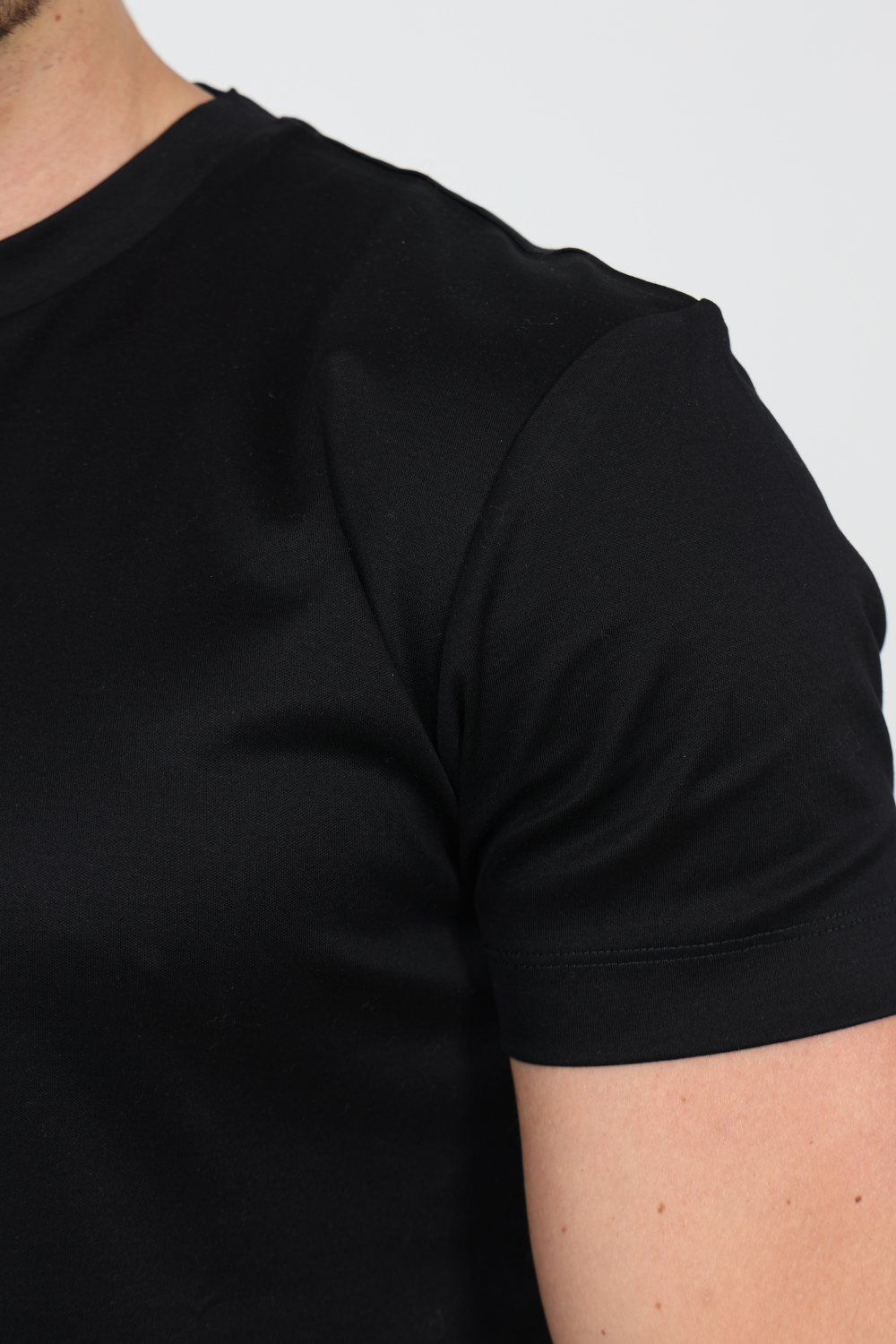 BLACK MERCERIZED T-SHIRT