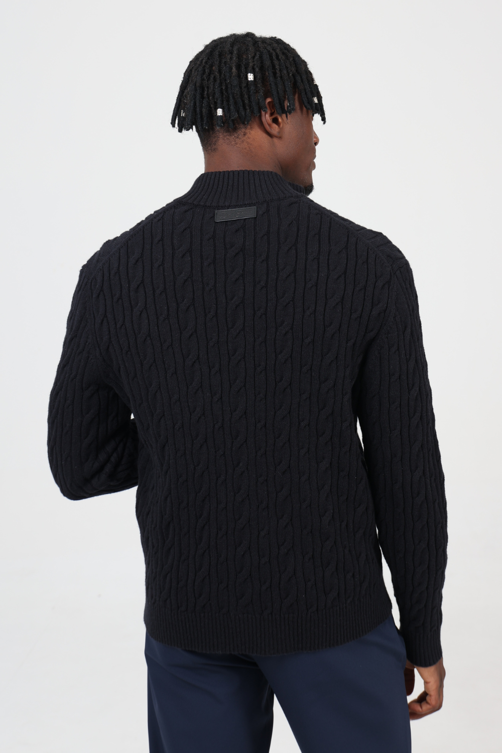 BLACK CASHMERE CABLE KNIT FULL ZIP