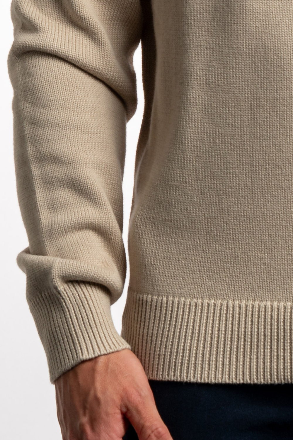 BEIGE CREWNECK SWEATER