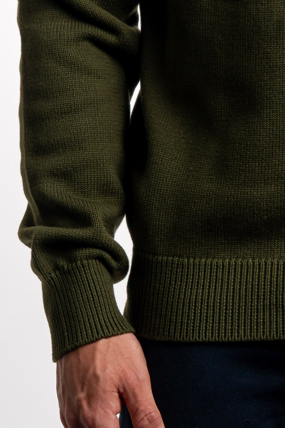 OLIVE GREEN CREWNECK SWEATER