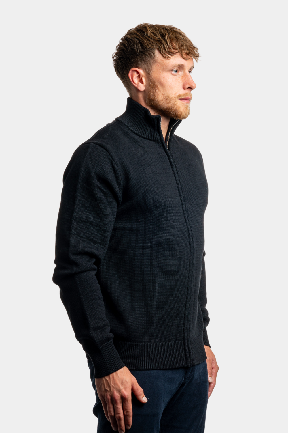 BLACK FULL ZIP SWEATER