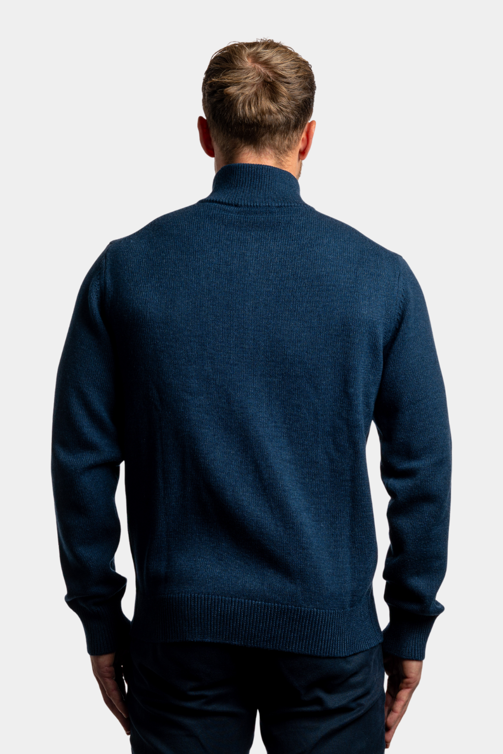 NAVY BLUE FULL ZIP SWEATER